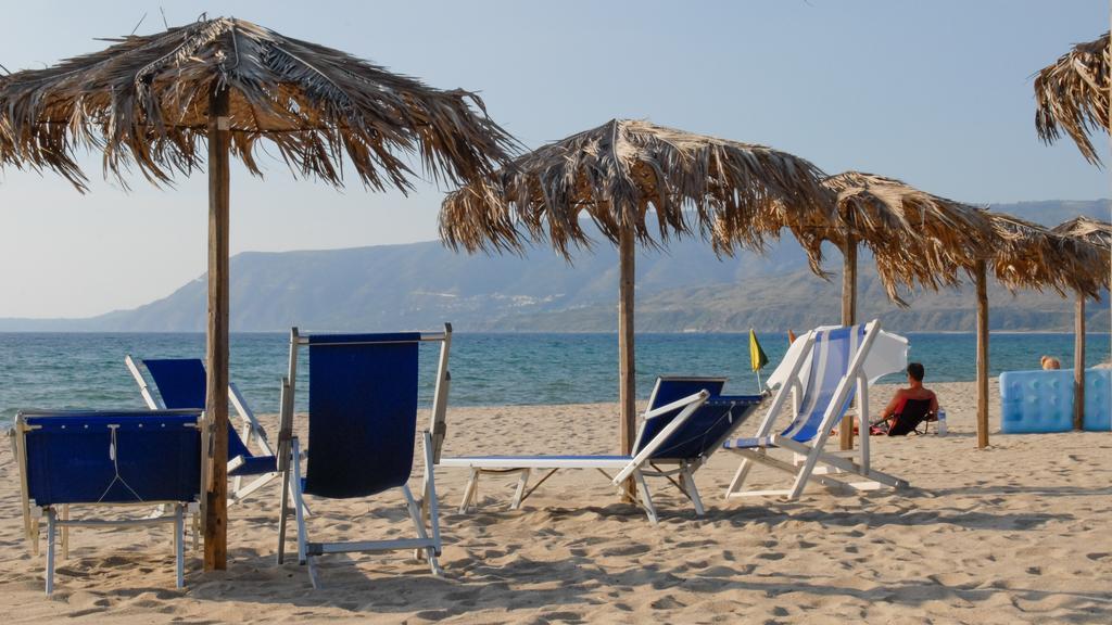 Villaggio Camping Mimosa Nicotera Exterior foto