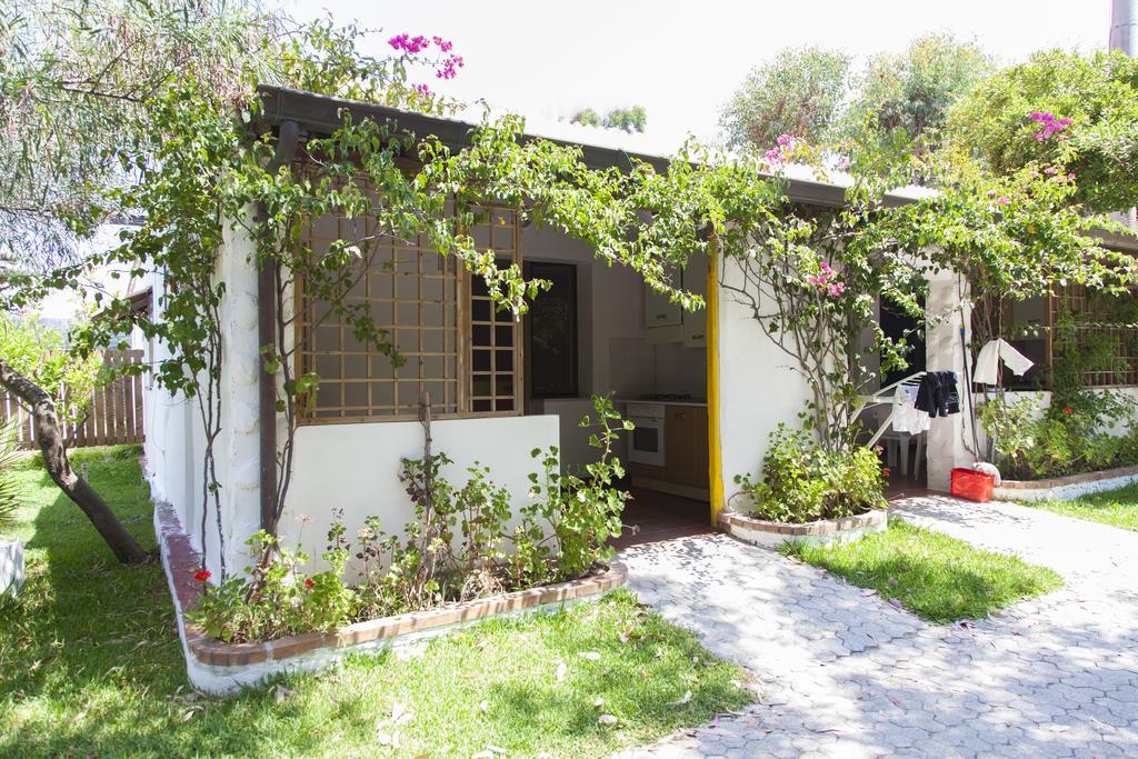 Villaggio Camping Mimosa Nicotera Exterior foto