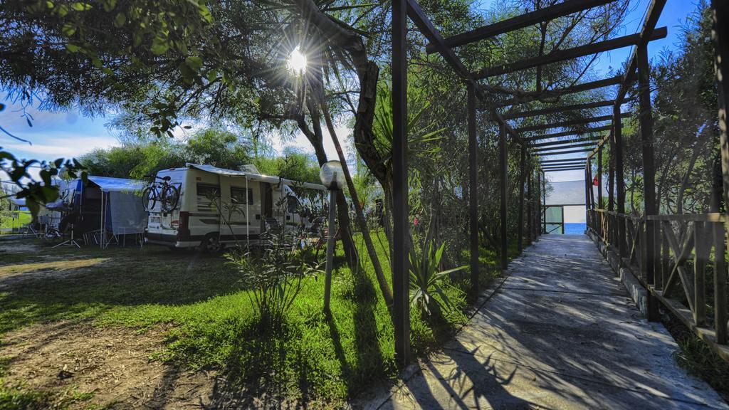Villaggio Camping Mimosa Nicotera Exterior foto